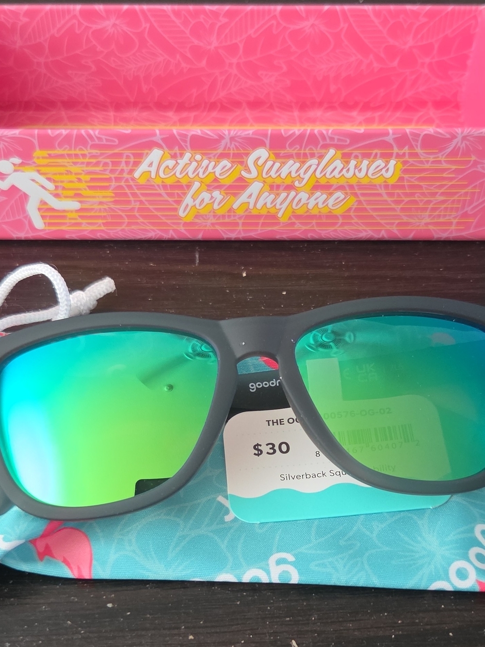 Adult Unisex Active Sunglasses in Green Mirror